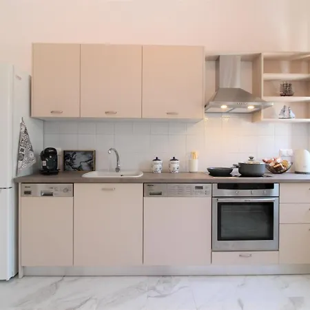 Apartman Plaka Philoxenia *