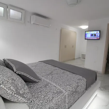 Philoxenia Plaka (Milos)